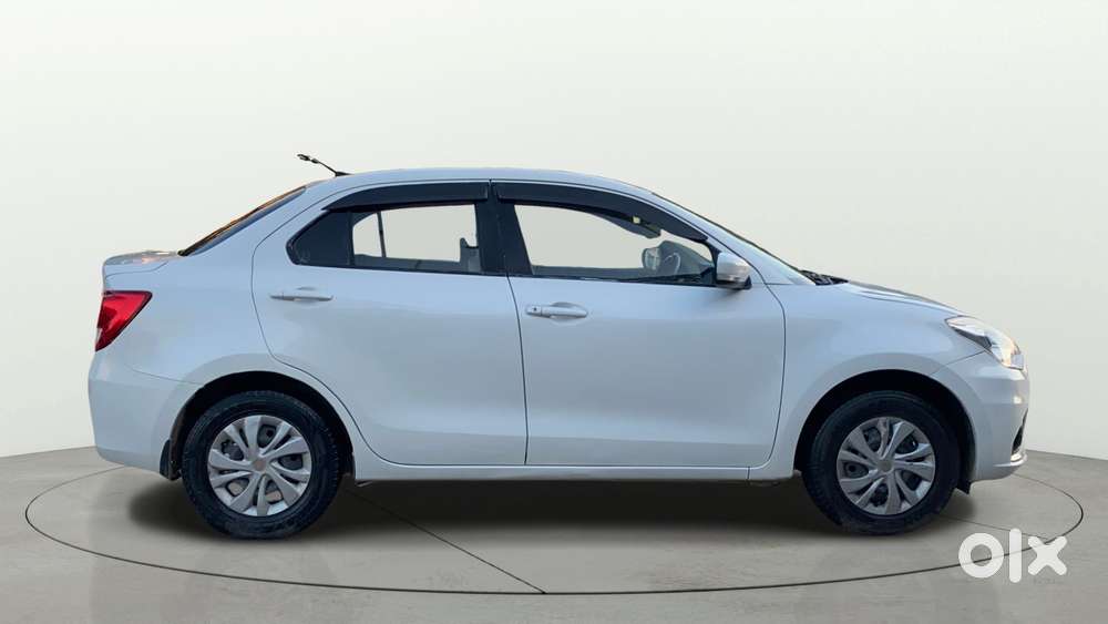 Maruti Suzuki Swift Dzire 1.2 Vxi Bsiv, 2020, Cng & Hybrids