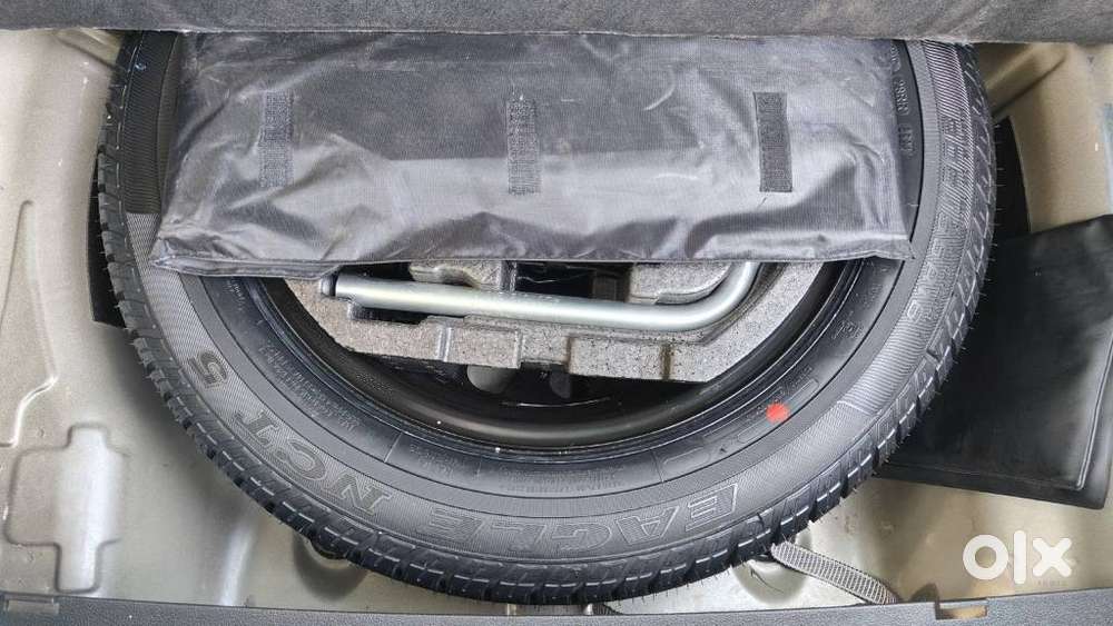 Skoda Superb 2.0 L&k Tsi At, 2022, Petrol