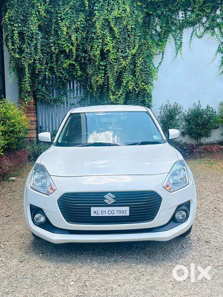 Maruti Suzuki Swift Lxi Optional-o, 2018, Petrol