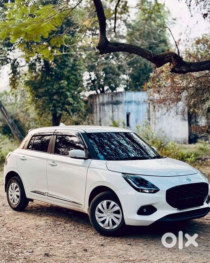 Maruti Suzuki Swift Petrol 12000 Km Driven
