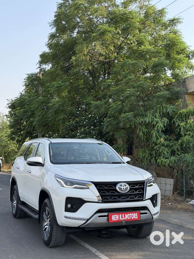Toyota Fortuner 4x2 At 2.8 Diesel, 2025, Diesel