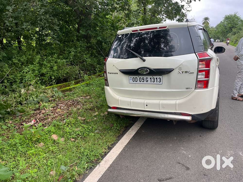 Mahindra Xuv500 Diesel 2015 Year