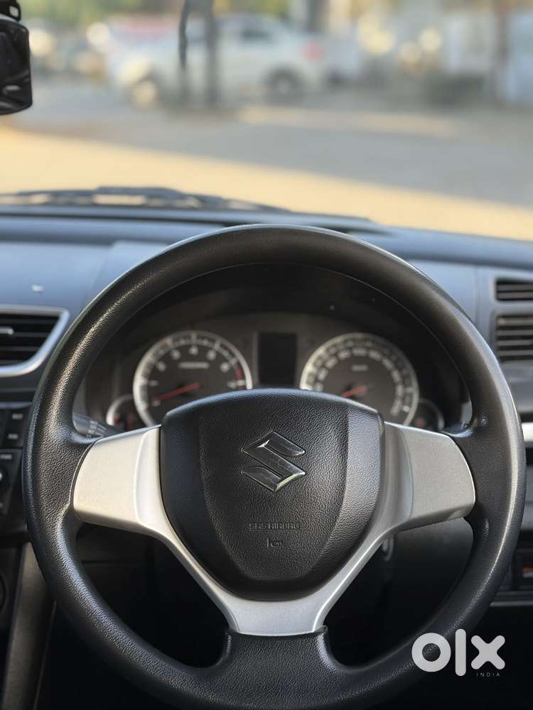 Maruti Suzuki Swift Vxi Optional, 2018, Petrol