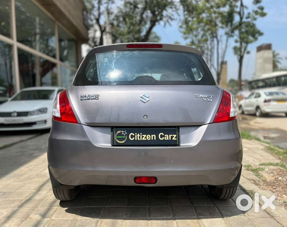 Maruti Suzuki Swift Vxi, 2012, Petrol