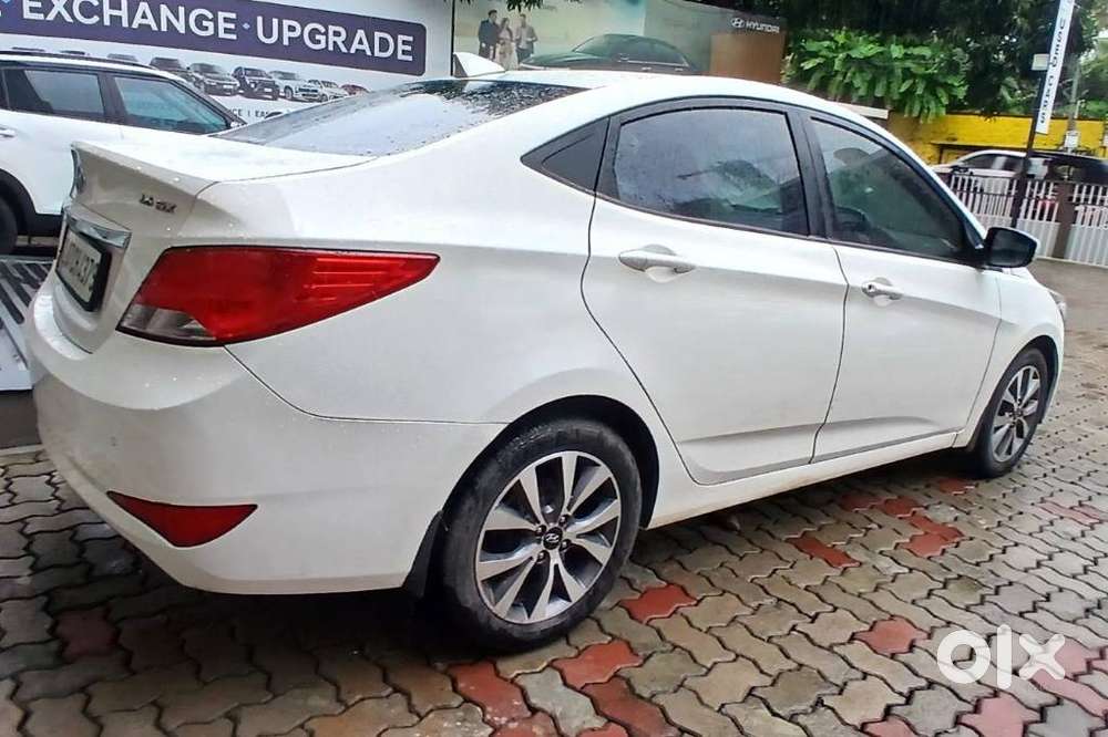Hyundai Verna 1.6 Sx Vtvt At, 2016, Petrol