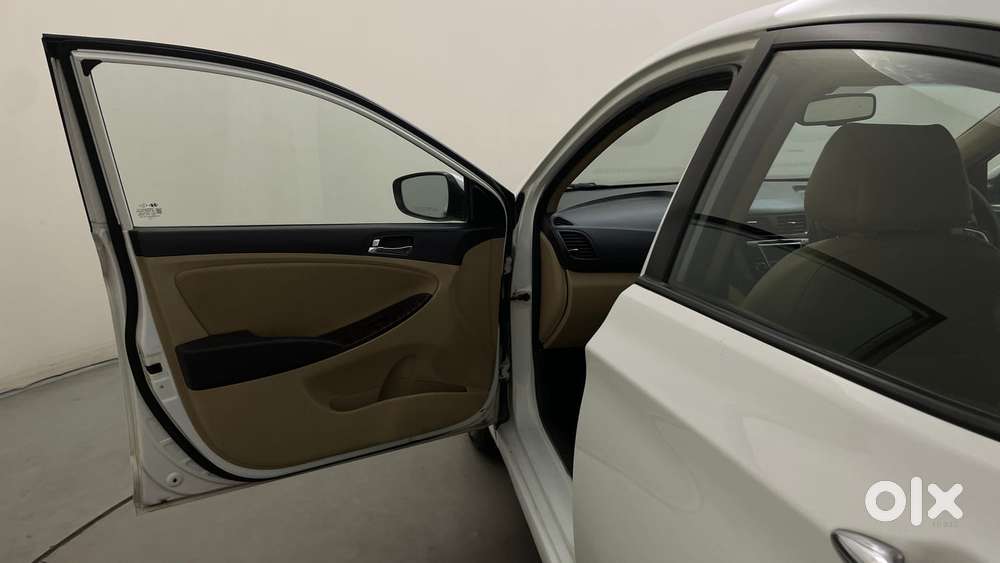 Hyundai Verna Sx Crdi At, 2013, Diesel