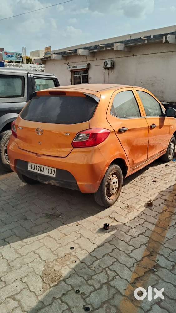 Tata Tiago Petrol 2017