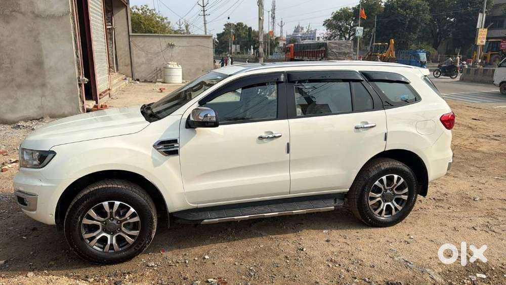 Ford Endeavour 2.2 Titanium At 4x2, 2021, Diesel