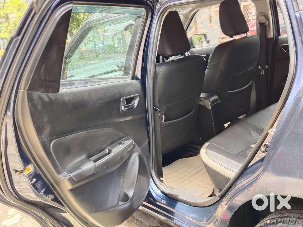 Maruti Suzuki Swift Vvt Vxi, 2021, Petrol