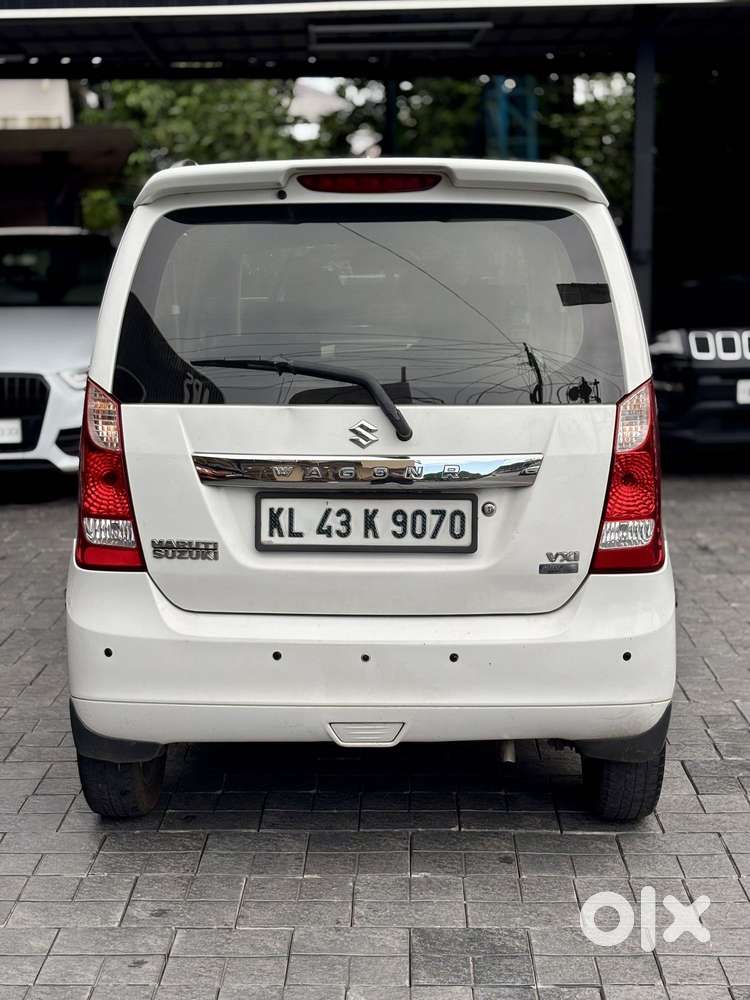 Maruti Suzuki Wagon R 1.0 Vxi Amt, 2018, Cng & Hybrids