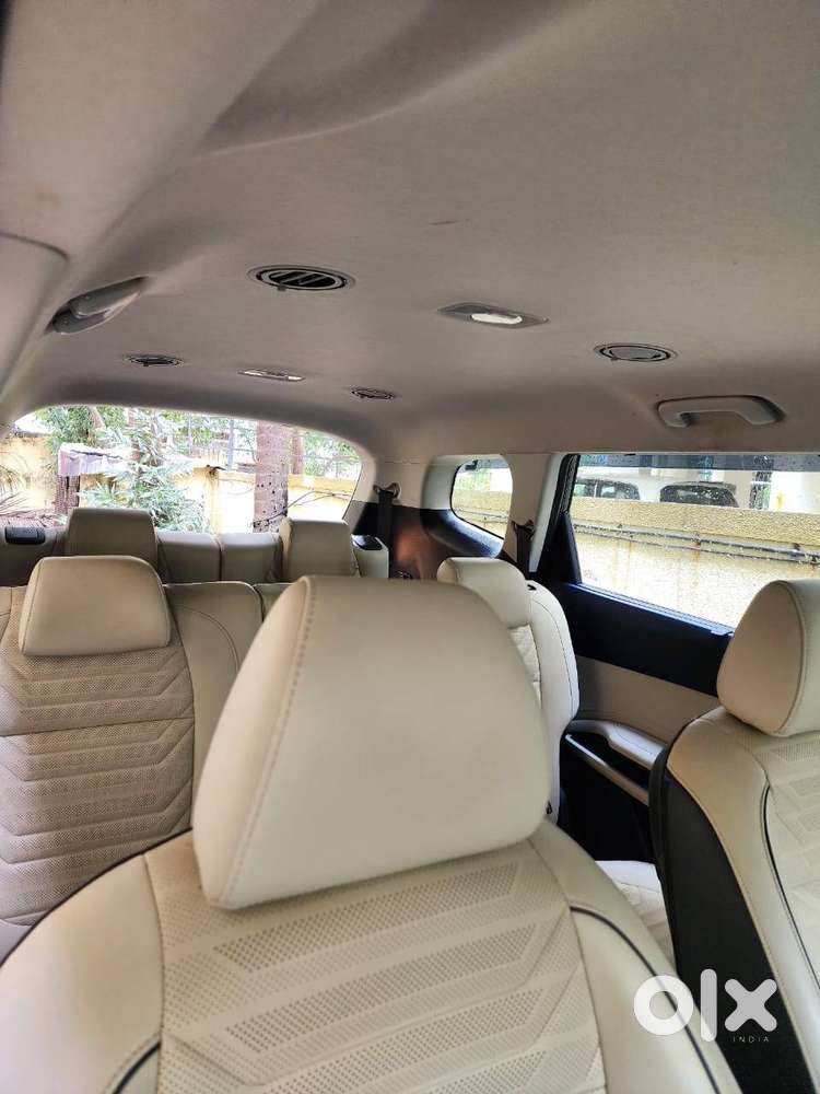 Kia Carens Black 13k Km 5 Yrs Extended Warranty