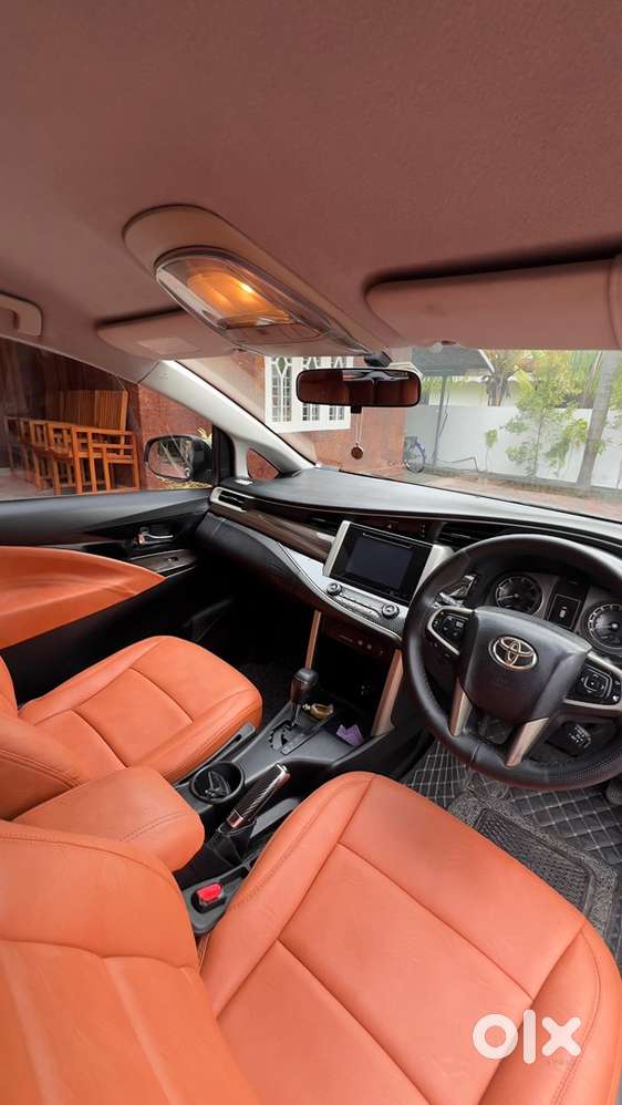 Toyota Innova Crysta 2017