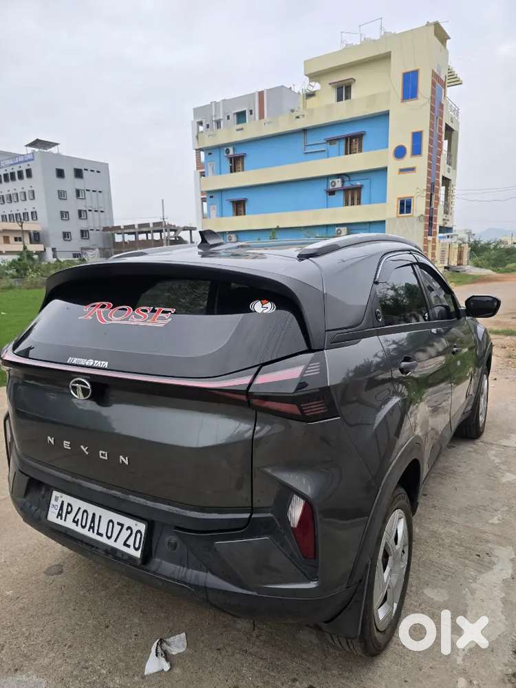 Tata Nexon Petrol Manual 2023