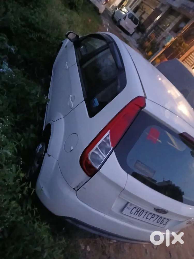 Ford Figo 1.5 Trend 2014