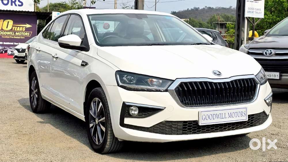 Skoda Slavia 1.5 Tsi Style At, 2023, Petrol