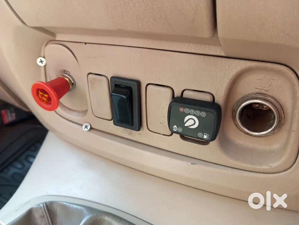 Innova Cng+petrol For Sale