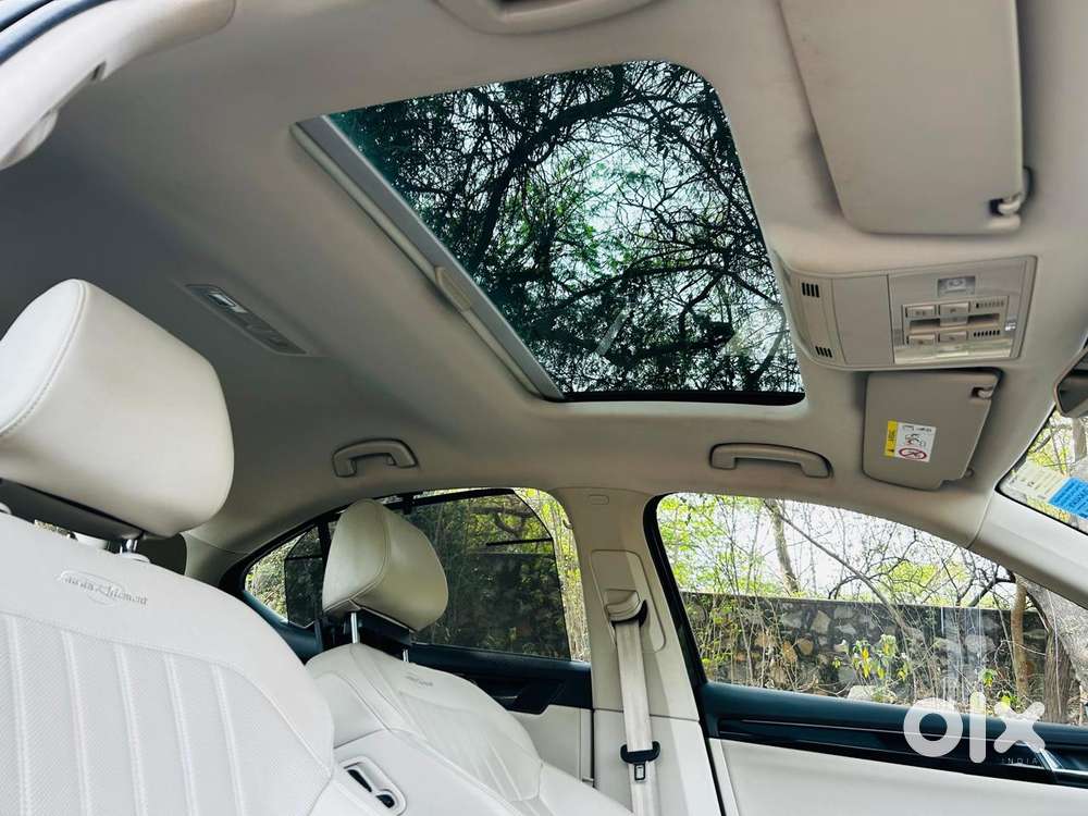 Skoda Superb L&k 1.8 Tsi At, 2019, Petrol