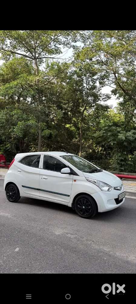 Hyundai Eon Sportz 2013 Pure Petrol Air Bag Model, Smooth Car Pickup H