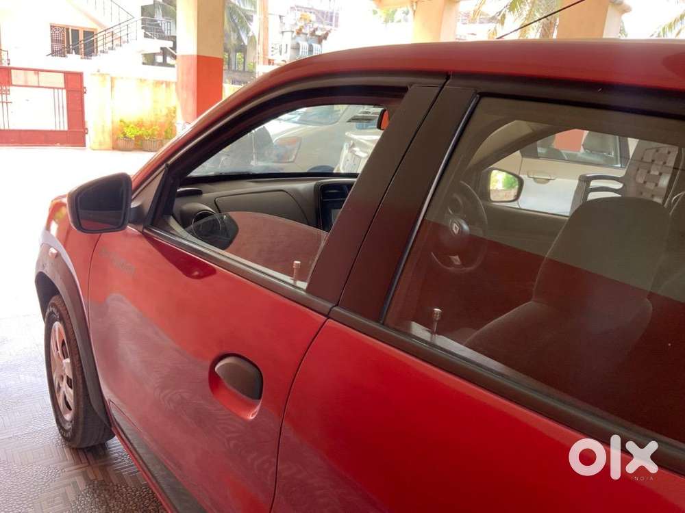 Teacher Maintained Renault Kwid Rxt High-end With Full Showroom Track