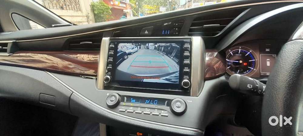 Toyota Innova Crysta 2.4 V 8 Str, 2023, Diesel