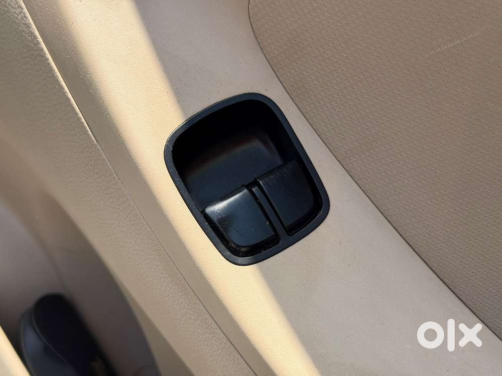 Hyundai Eon Era +, 2017, Petrol