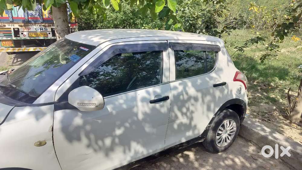Maruti Suzuki Swift 2014 Cng & Hybrids 120000 Km Driven