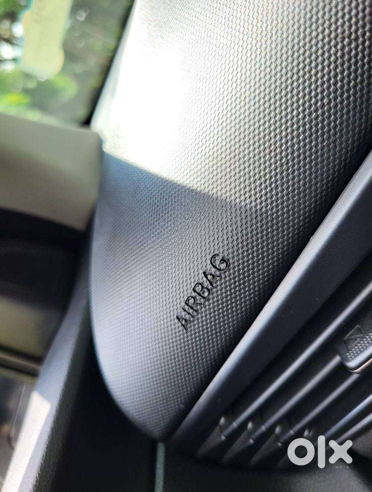 Hyundai New I20 1.2 Asta (o) Mt, 2022, Petrol