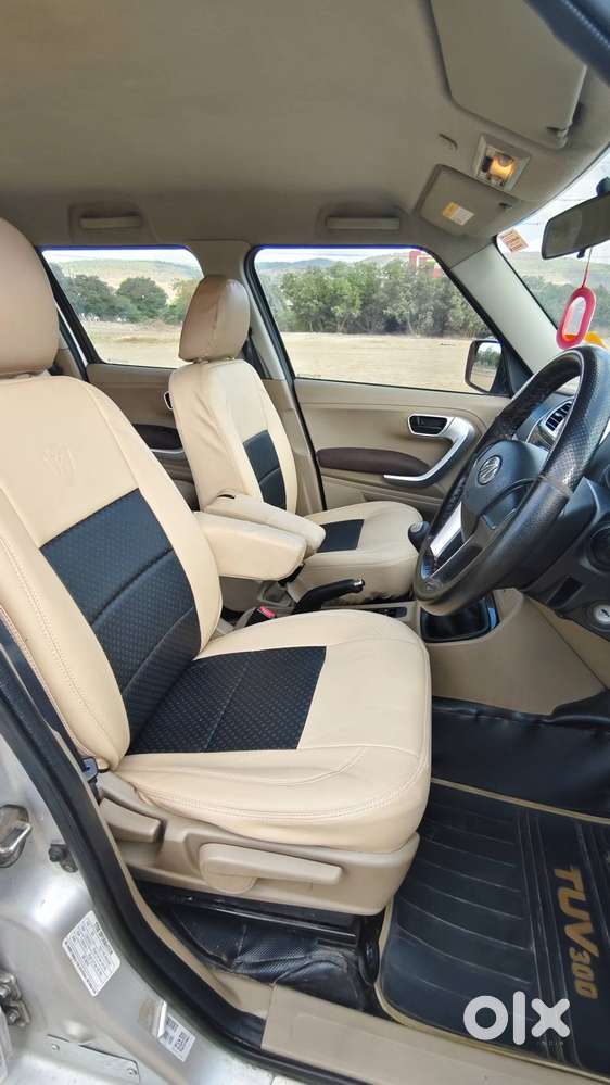 2017 Mahindra Tuv 300 T8