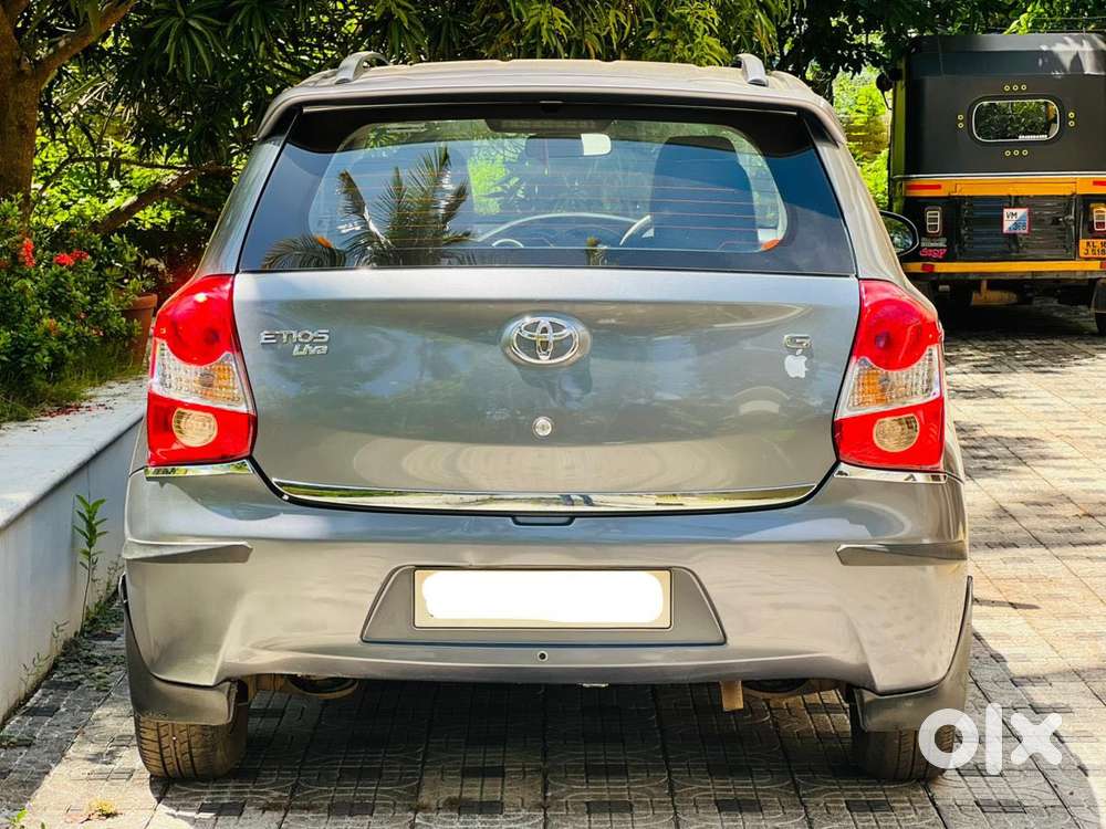 Toyota Etios Liva 1.2 G, 2016, Petrol