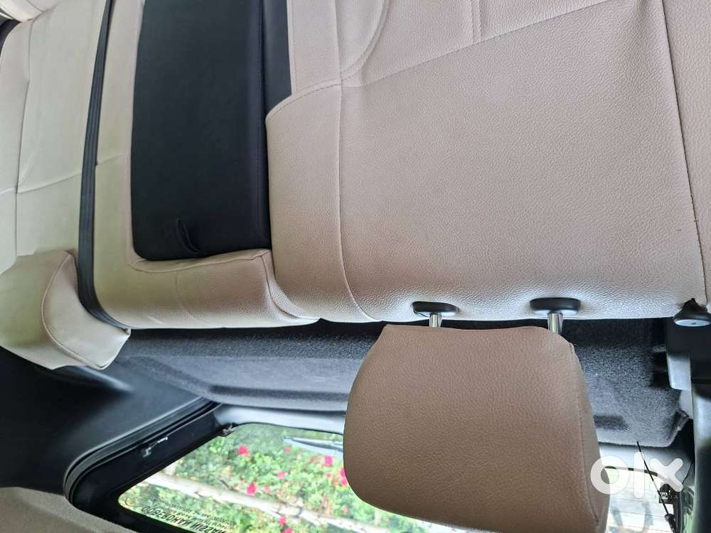 Nissan Magnite Black Xv