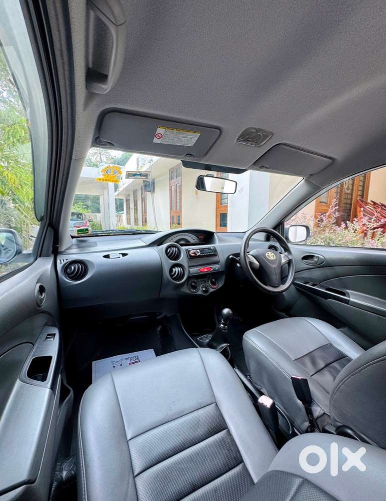 Toyota Etios Liva 2012