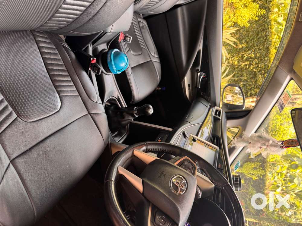 Innova Crysta Vx ( Diesel )2020