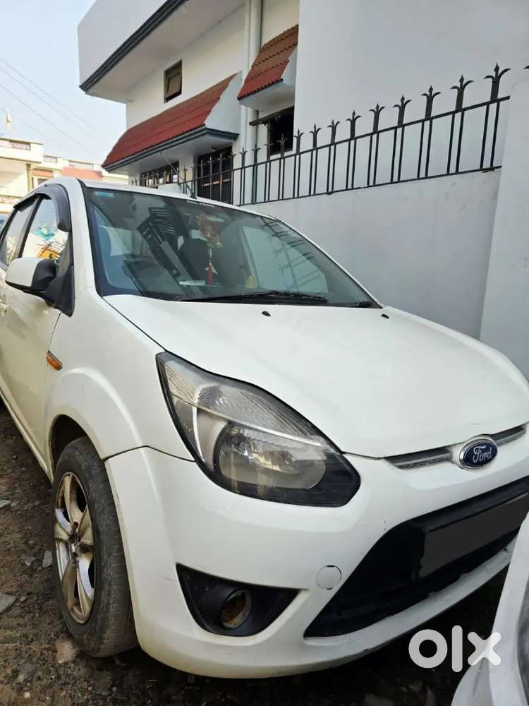 Ford Figo White For Sale-urgent