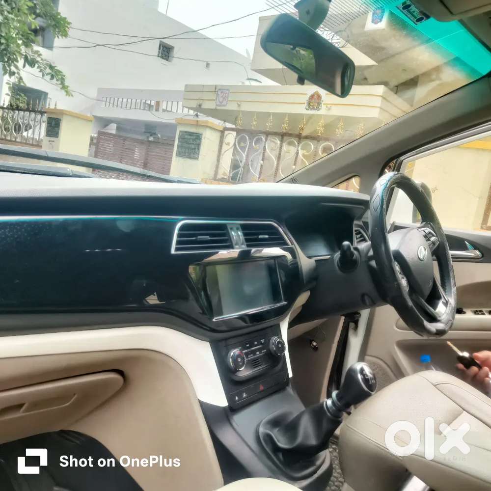 Mahindra Marazzo 1.5 M8 2018