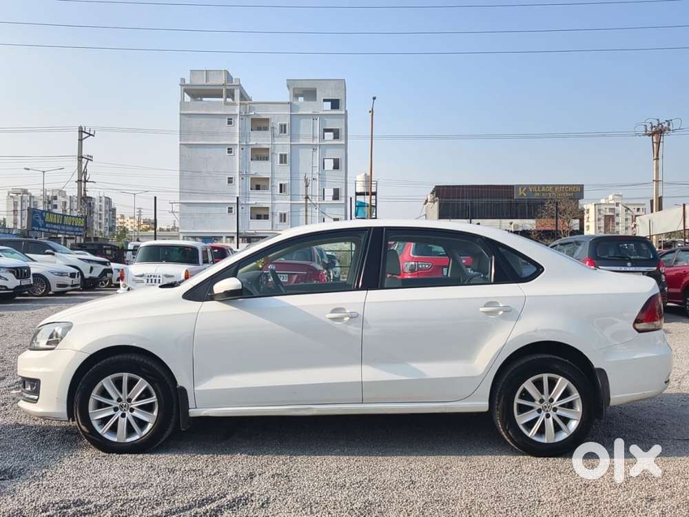 Volkswagen Vento 2013-2015 1.6 Highline, 2016, Diesel