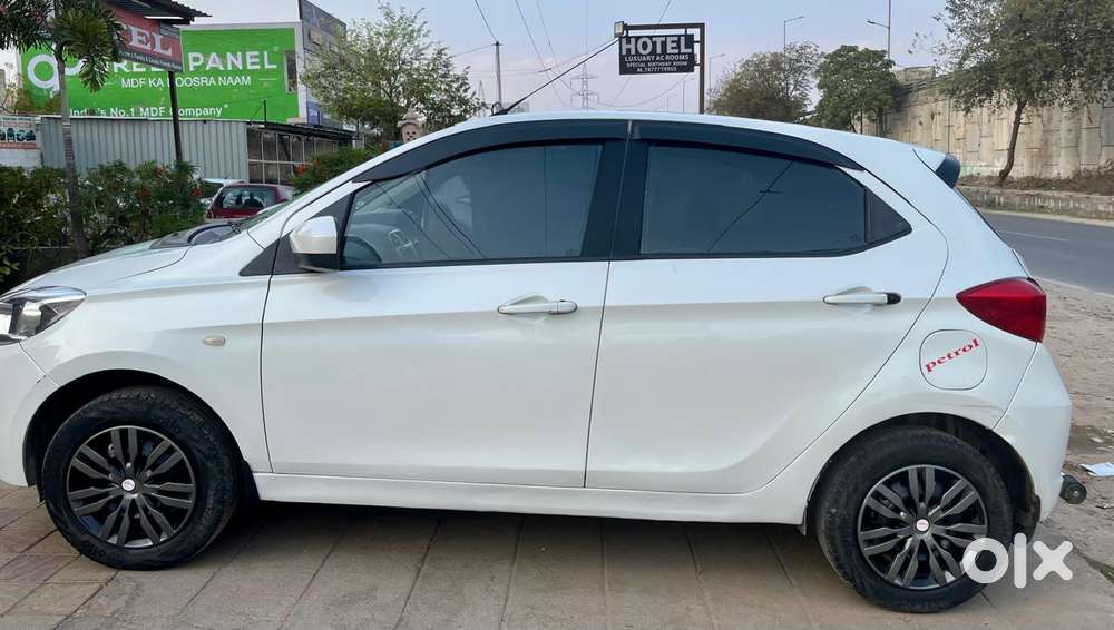 Tata Tiago 1.2 Revotron Xt Option, 2016, Diesel