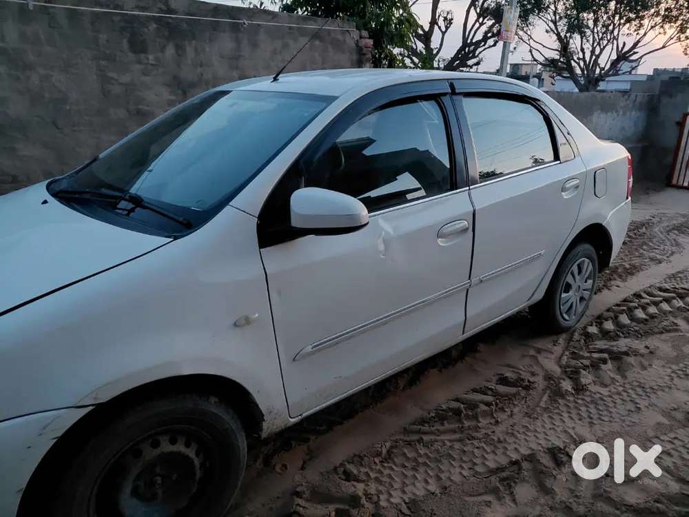 Toyota Etios 2011 Diesel 180000 Km Driven