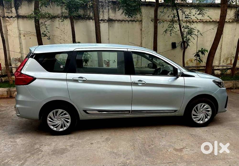 Maruti Suzuki Ertiga Vxi Shvs, 2024, Petrol