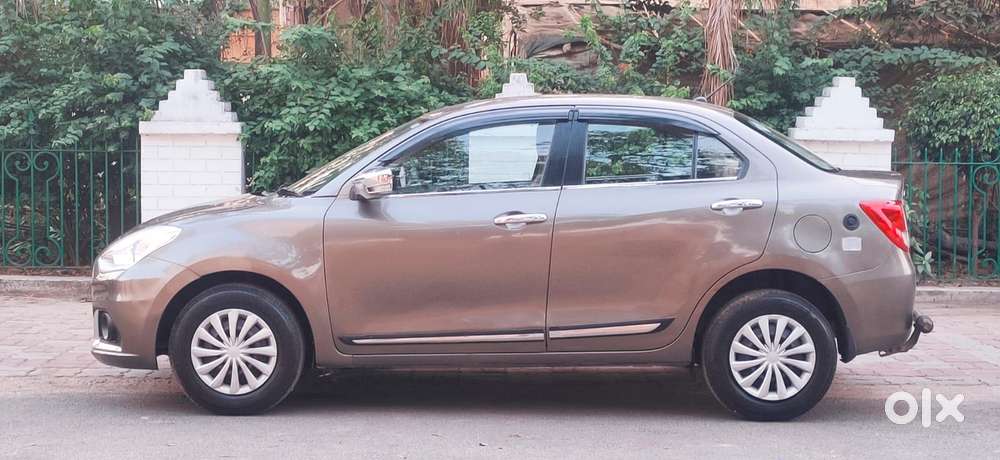 Maruti Suzuki Dzire 1.2 Vxi Cng, 2022, Cng & Hybrids