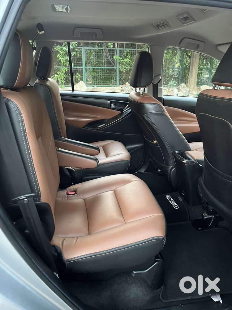 Toyota Innova Crysta [2016-2020] 2.4 Gx At 7 Str, 2019, Petrol