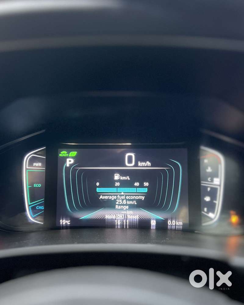 Maruti Suzuki Grand Vitara 1.5 Zeta Plus Intelligent Hybrid Ecvt, 20..