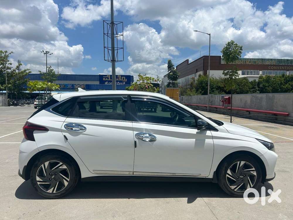 Hyundai I20 Asta (o) 1.2 Mt, 2022, Petrol