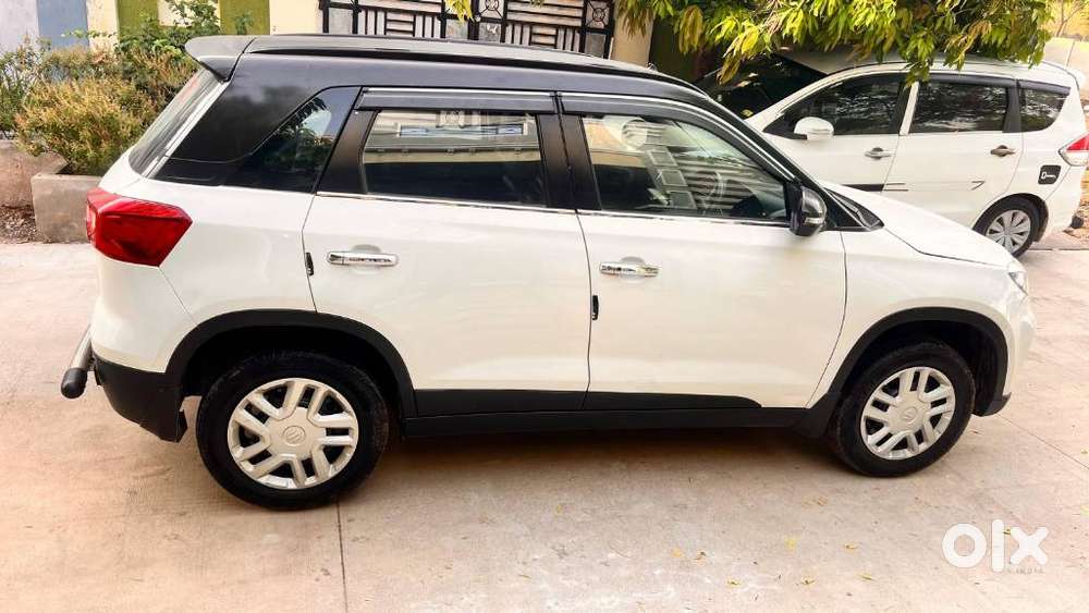 Maruti Suzuki Brezza 1.5 Vxi Smart Hybrid, 2020, Petrol