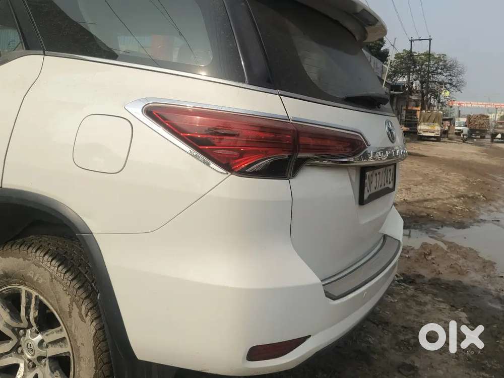 Toyota Fortuner 2018 Variant