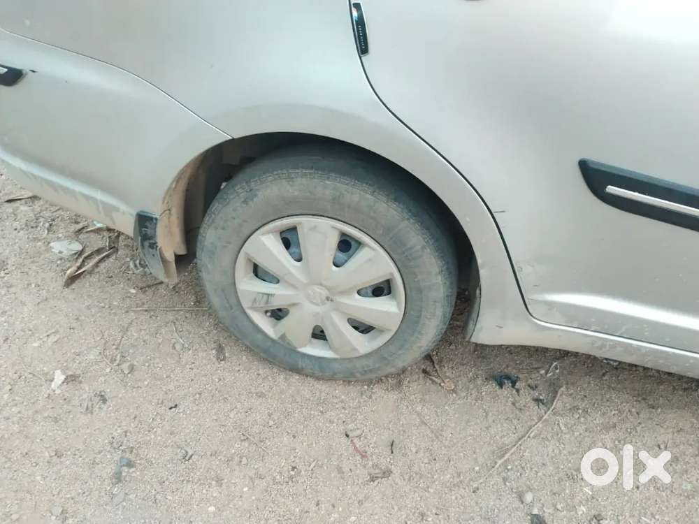 Maruti Suzuki Swift Dzire 2011 Petrol 100000 Km Driven