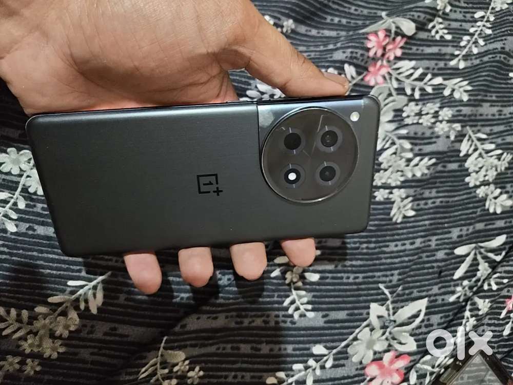 OnePlus 12r ( exchange available) - Mobile Phones in Mamura, Noida ...
