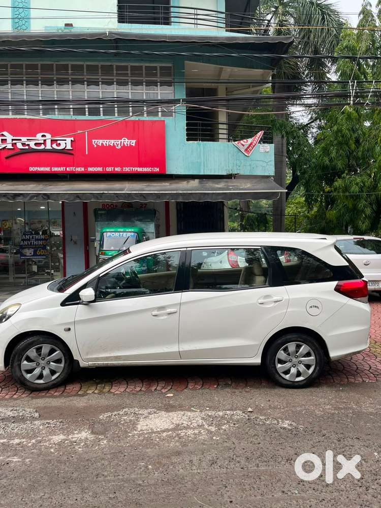 Honda Mobilio 2014 Petrol Well Maintained