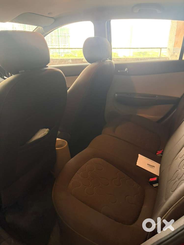 Hyundai I20 2011 Petrol 25000 Km Driven