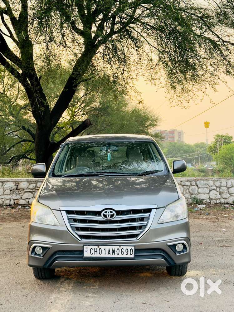 Toyota Innova [2013-2016] 2.5 G4 7 Str, 2012, Diesel