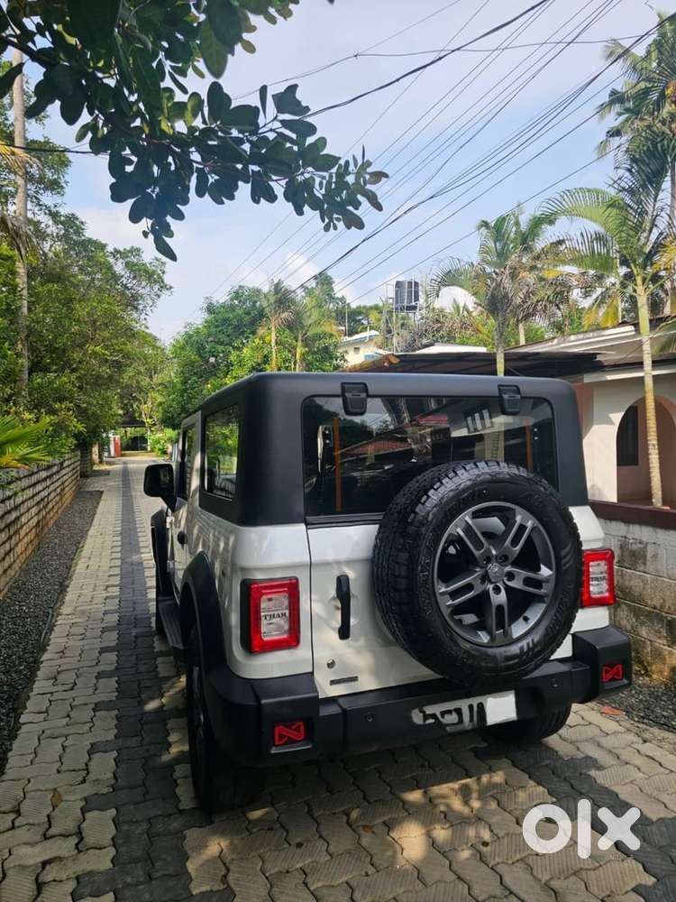 Mahindra Thar 2024 Petrol  Automatic 10400 Km Driven